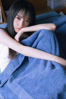 电影年轻的妻子